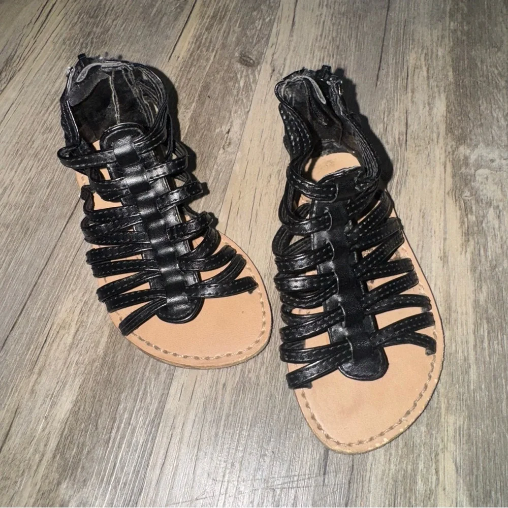 Old Navy stylish gladiator